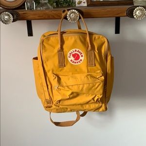 fjallraven kanken full size backpack